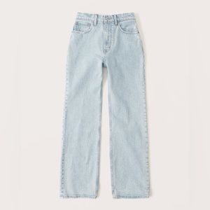 Curve Love High Rise 90s Relaxed Jean